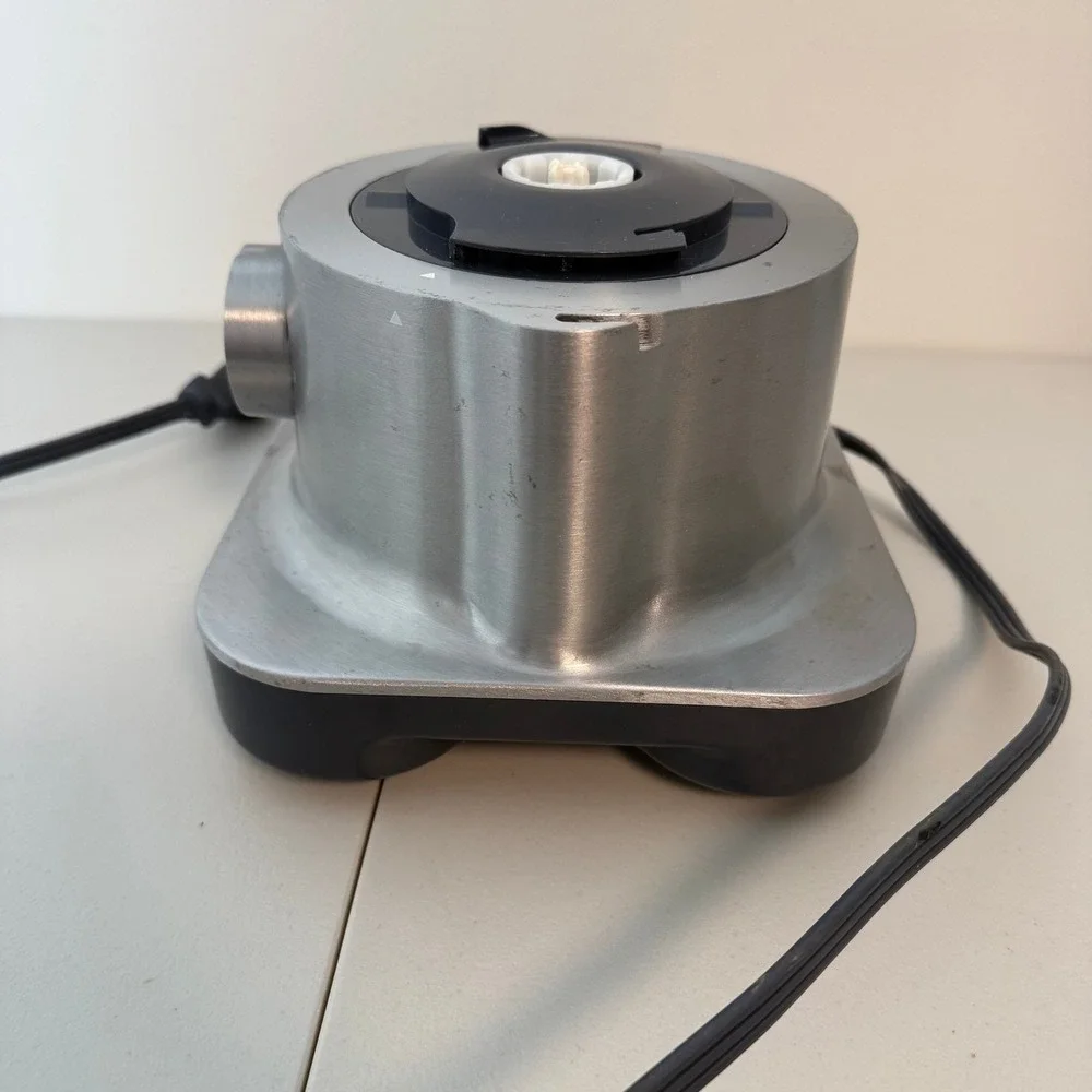 DeLonghi DFP250 9-Cup Food Processor‎ Stainless Motor BASE ONLY - Tested & Works
